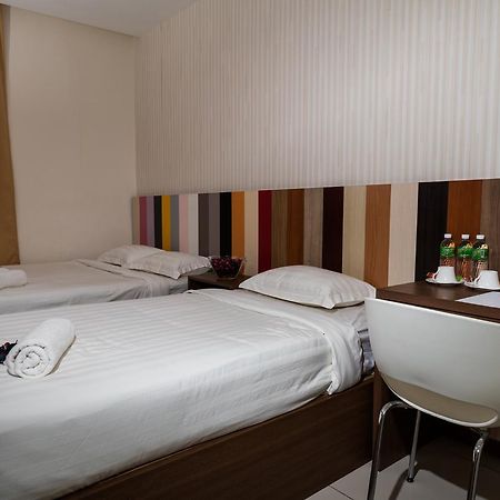 Uptown Subang Airport Hotel Shah Alam Exterior foto